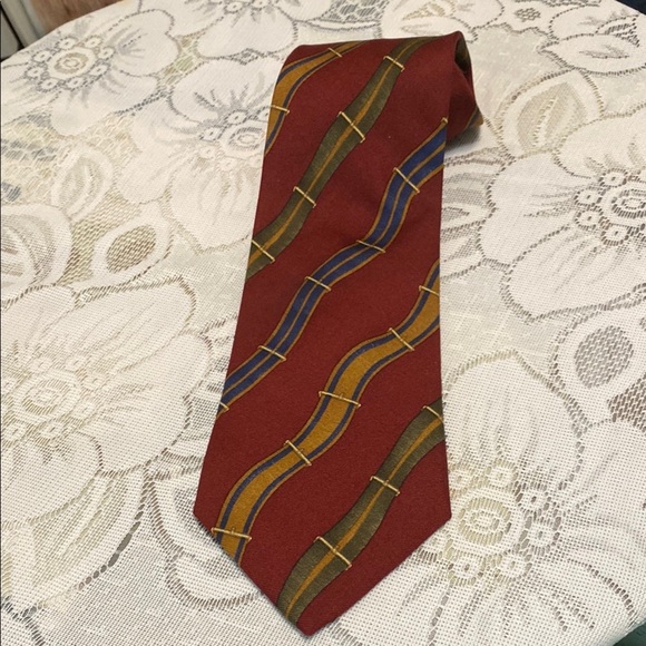 Men’s Tie XMI Signature Tie Classic Red and Green Striped All Silk from Italy - Picture 1 of 6